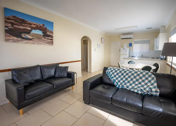 Api Pelican Beach Front Apartments Kalbarri